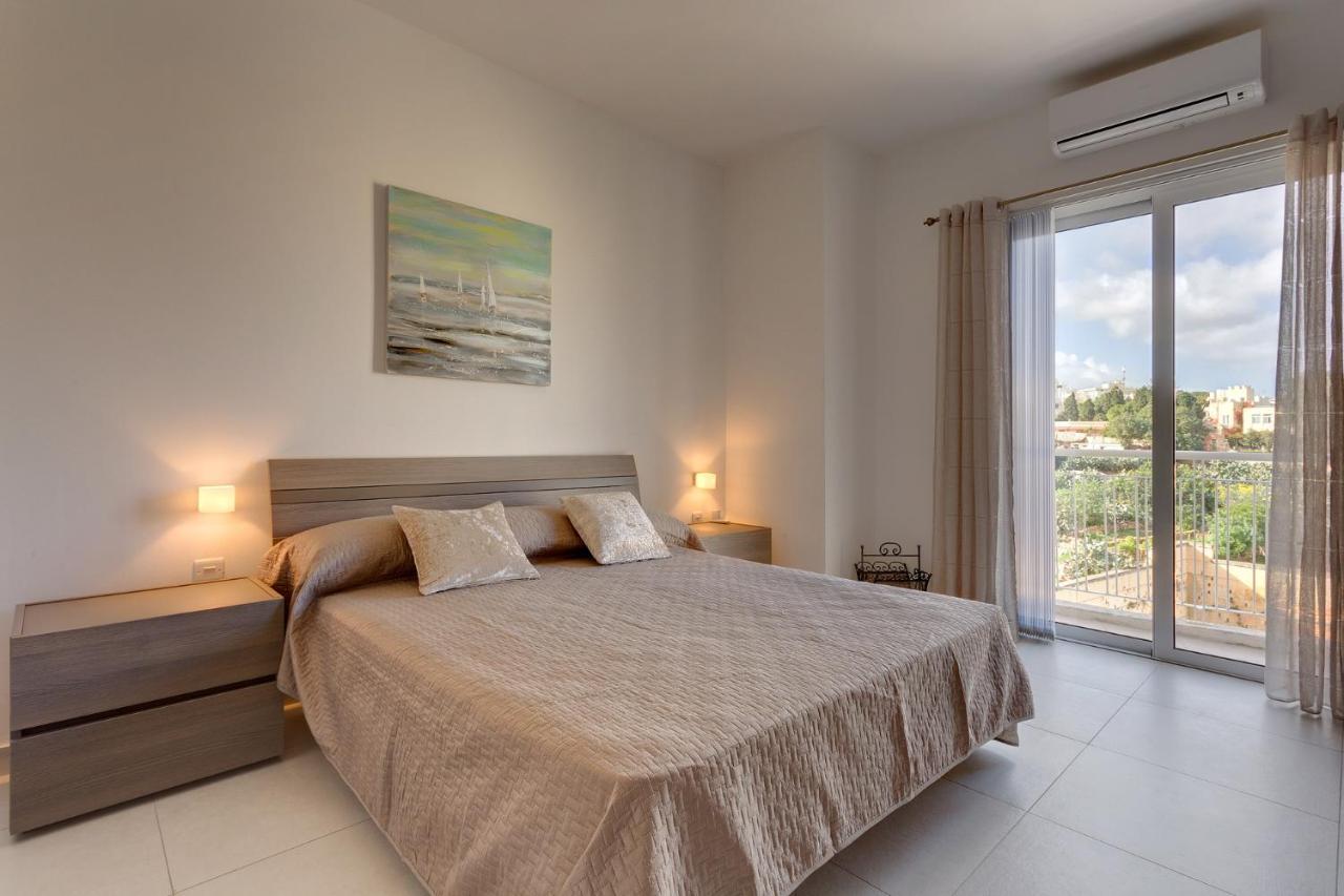 Modern Apartment In The Best Location, Perfect For Families Sliema Exterior photo