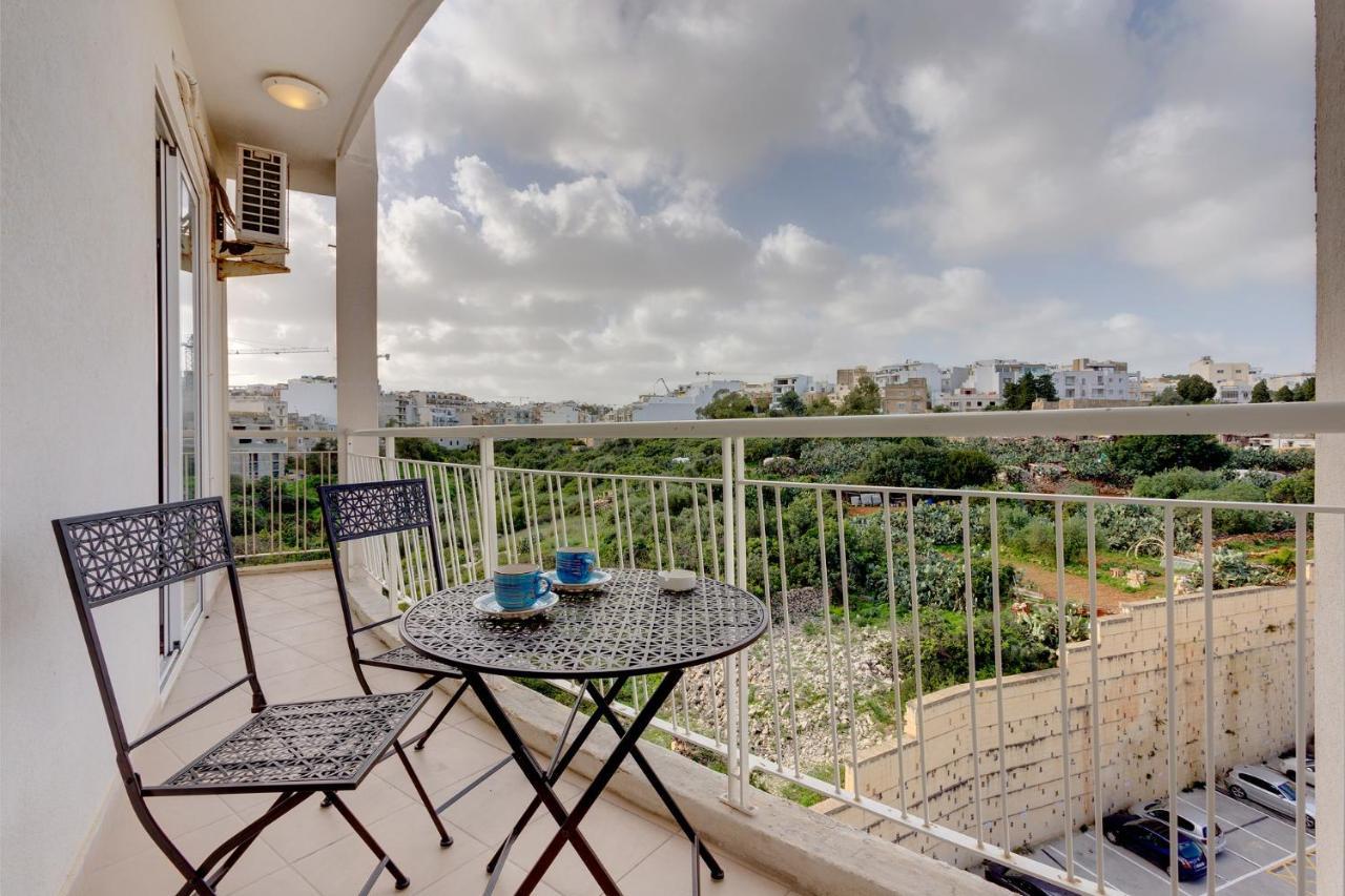 Modern Apartment In The Best Location, Perfect For Families Sliema Exterior photo